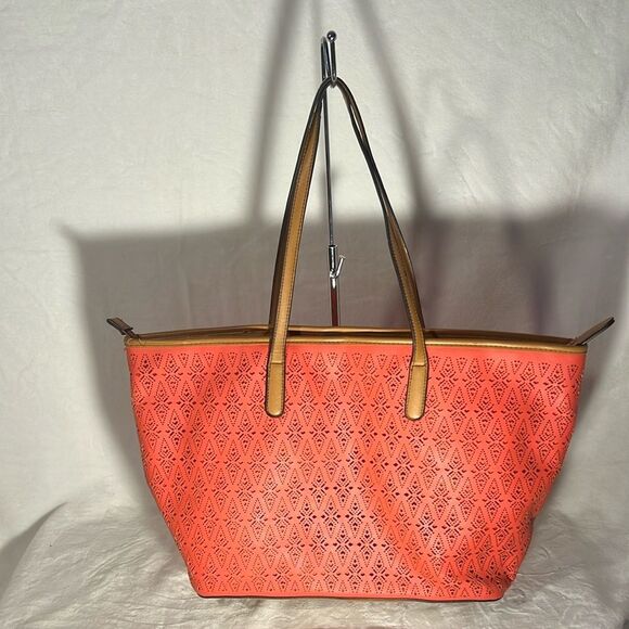 Apt. 9  Coral Laser Cut Tote Bag - Picture 1 of 14